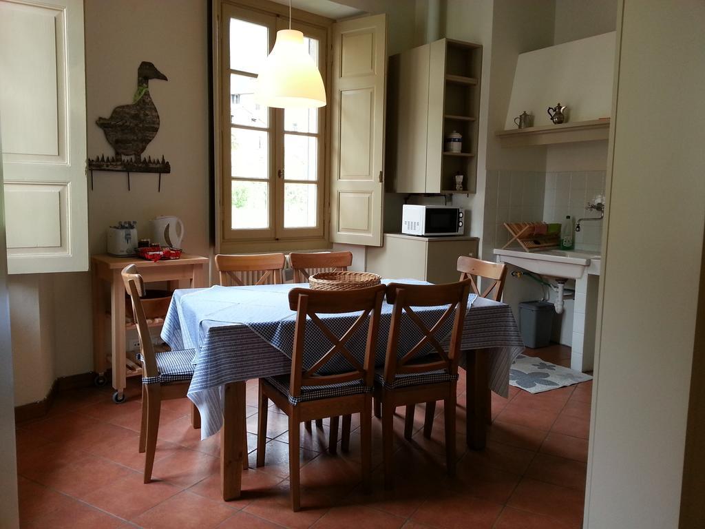 Apartamento Il Granaio Di Palazzo Guicciardi San Bernardo  Habitación foto
